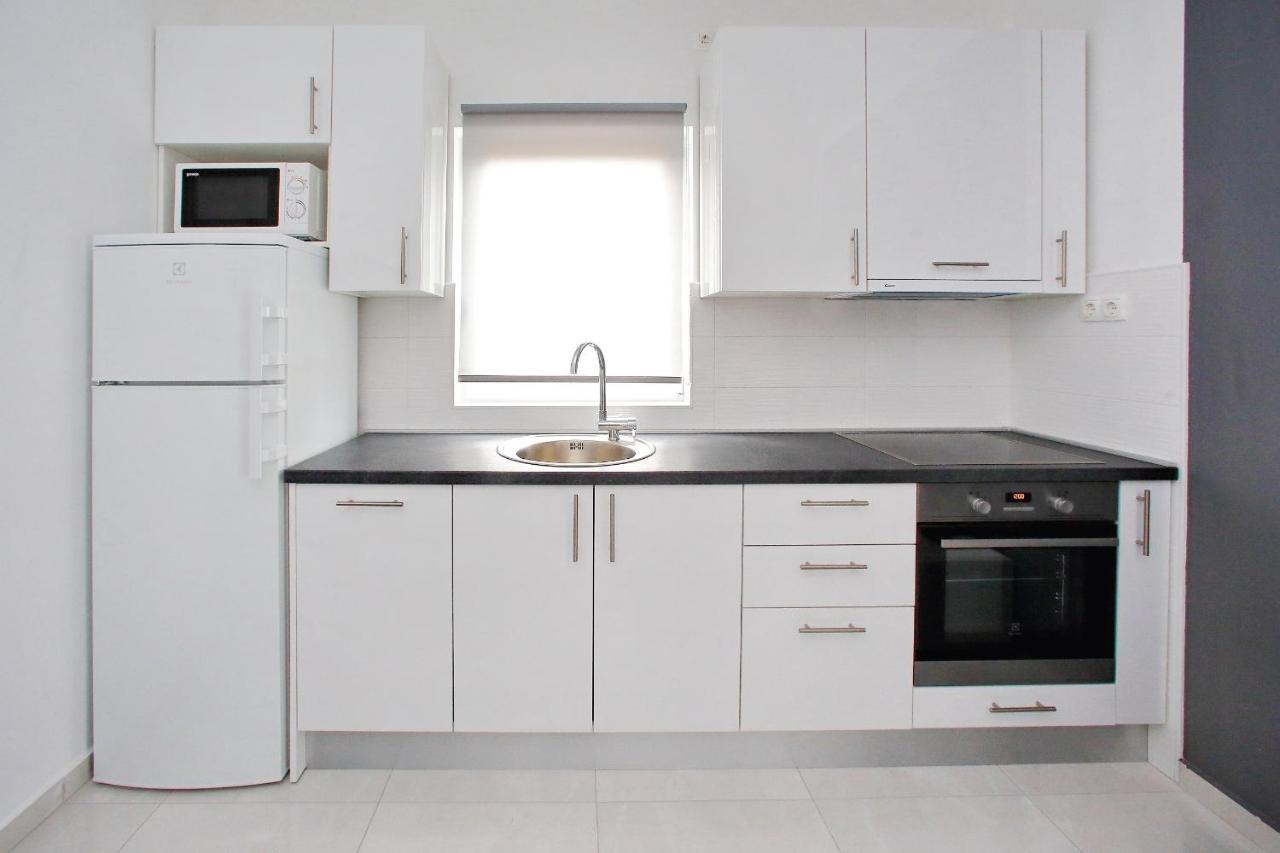 Apartments With A Parking Space Bibinje, Zadar - 14436 외부 사진